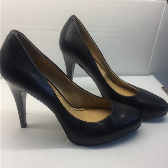 Nine West Shoes - Picture 3 of 5